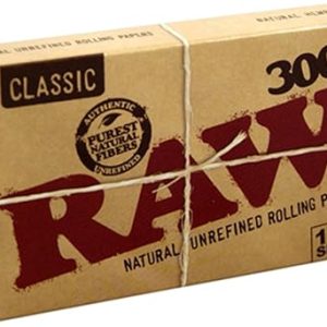 RAW NATURAL UNREFINED ROLLING PAPERS CLASSIC 300'S 1 1/4 SIZE 40PK